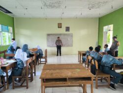 Kapolsek Eremerasa Pimpin Langsung Upaya Pencegahan Tawuran di SMA 5, Lakukan Razia Senjata Tajam