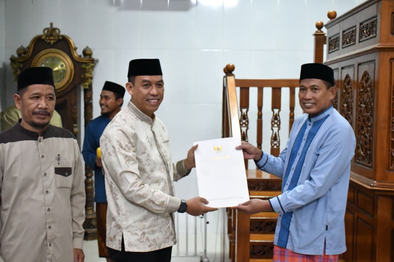 Safari Ramadan di Sinjai Timur, Wabup Tekankan Pentingnya Kepedulian Sosial
