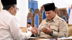 Presiden Prabowo Tunaikan Zakat Melalui Baznas di Istana Negara