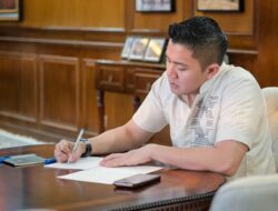 Seskab Teddy Indra Wijaya Ikuti Rakor Lintas K/L Bahas Penyesuaian Energi dan Stimulus Ekonomi