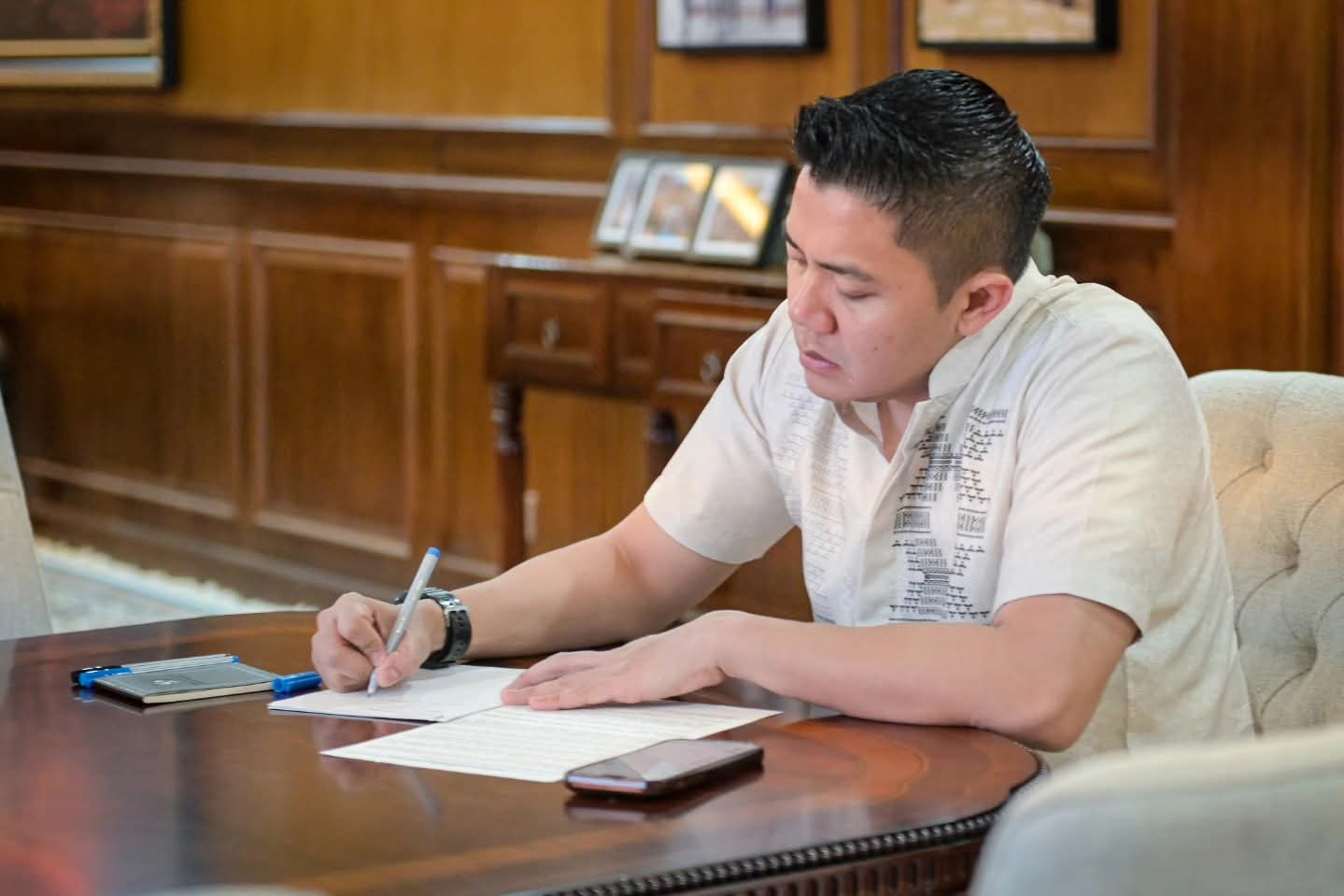 Seskab Teddy Indra Wijaya Ikuti Rakor Lintas K/L Bahas Penyesuaian Energi dan Stimulus Ekonomi