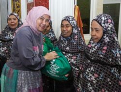 Perkuat Ukhuwah di Bulan Suci, Aliyah Mustika Ilham Shalat Tarawih Bersama Warga