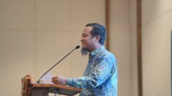 Gubernur Sulsel Dukung Penertiban PKL di Makassar, Ingatkan Masalah Sampah dan Lingkungan