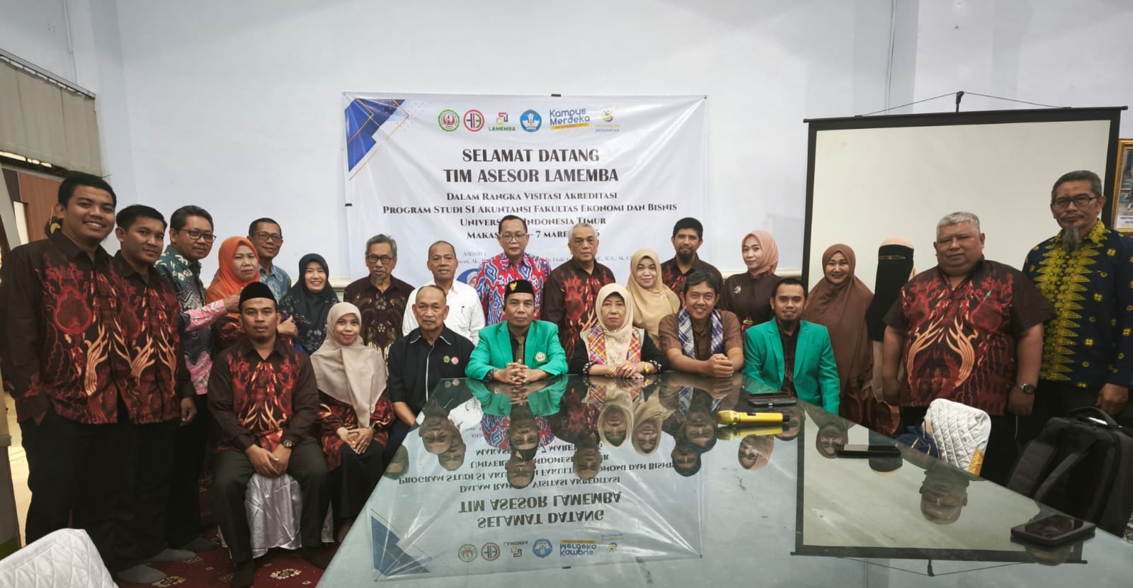 Prodi S1 Akuntansi Fakultas Ekonomi dan Bisnis UIT Makassar di Visitasi dari LAMEMBA