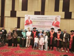 Membanggakan, Dua Bersaudara Dosen UIT Makassar Raih Doktor Ilmu Komunikasi Unhas