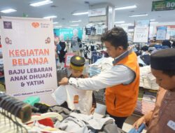 HDCI dan Rumah Zakat Makassar Ajak Anak Yatim Belanja Baju Lebaran
