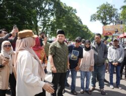 Antusias Warga Serbu Pasar Murah Pemkot Makassar