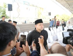 Bentuk Penghargaan, Munafri-Aliyah Serahkan 7.100 Paket Lebaran