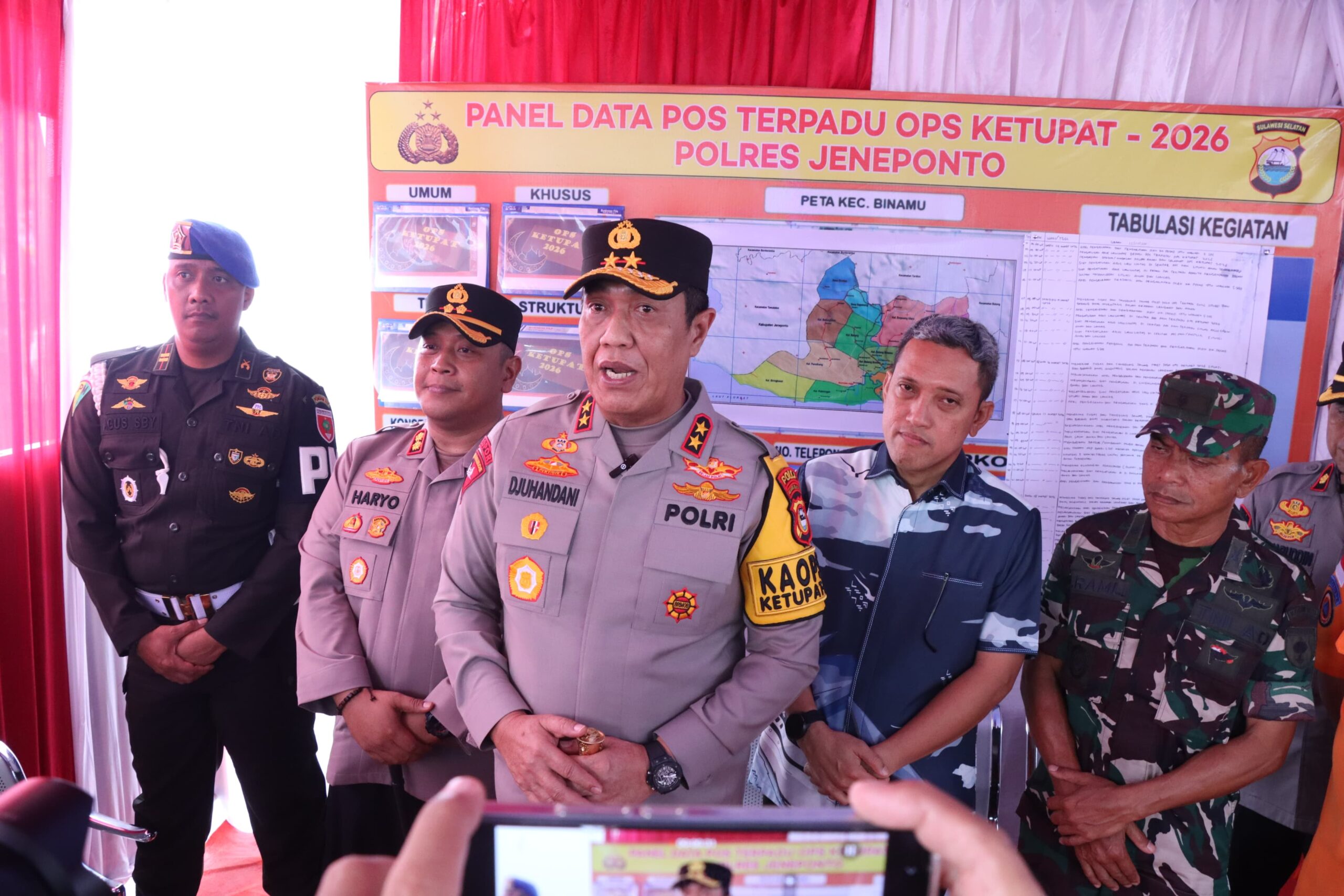 Bupati Jeneponto-Kapolres Sambut Kapolda Sulsel Tinjau Pos Pam Terpadu