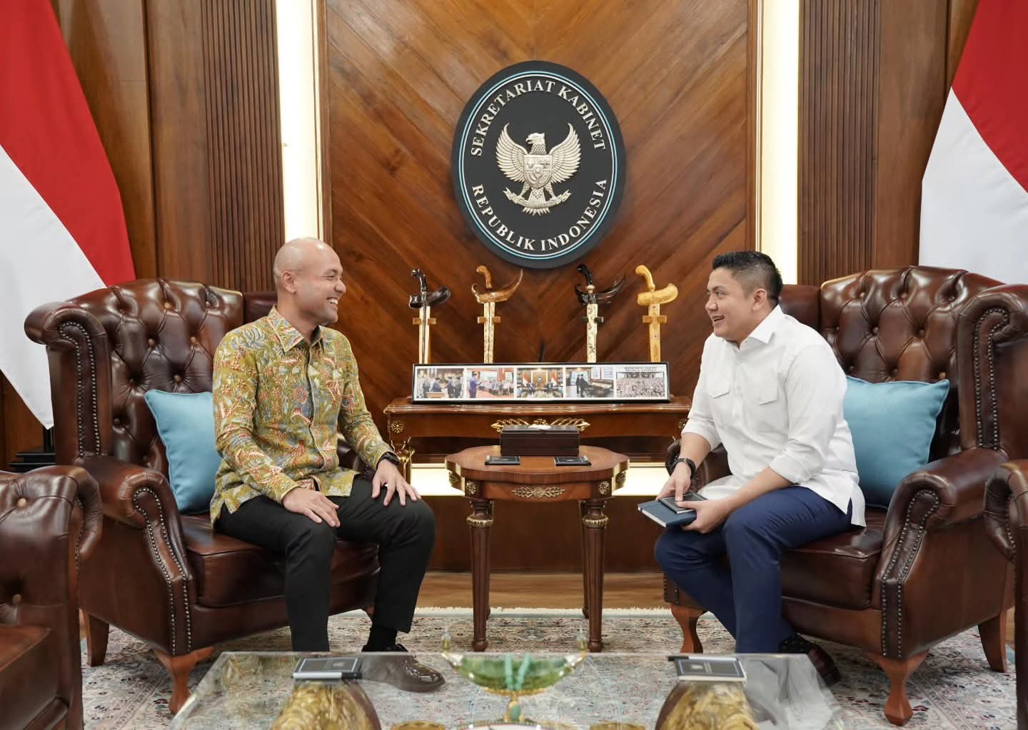 Seskab Teddy Terima HIPMI, Bahas Penguatan UMKM dan Agenda Munas 2026