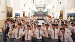 Dorong Perluas Wawasan Kebangsaan, Siswa SMAN 84 Belajar di Istana