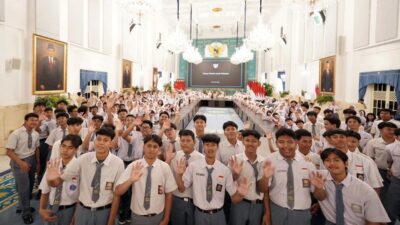 Dorong Perluas Wawasan Kebangsaan, Siswa SMAN 84 Belajar di Istana