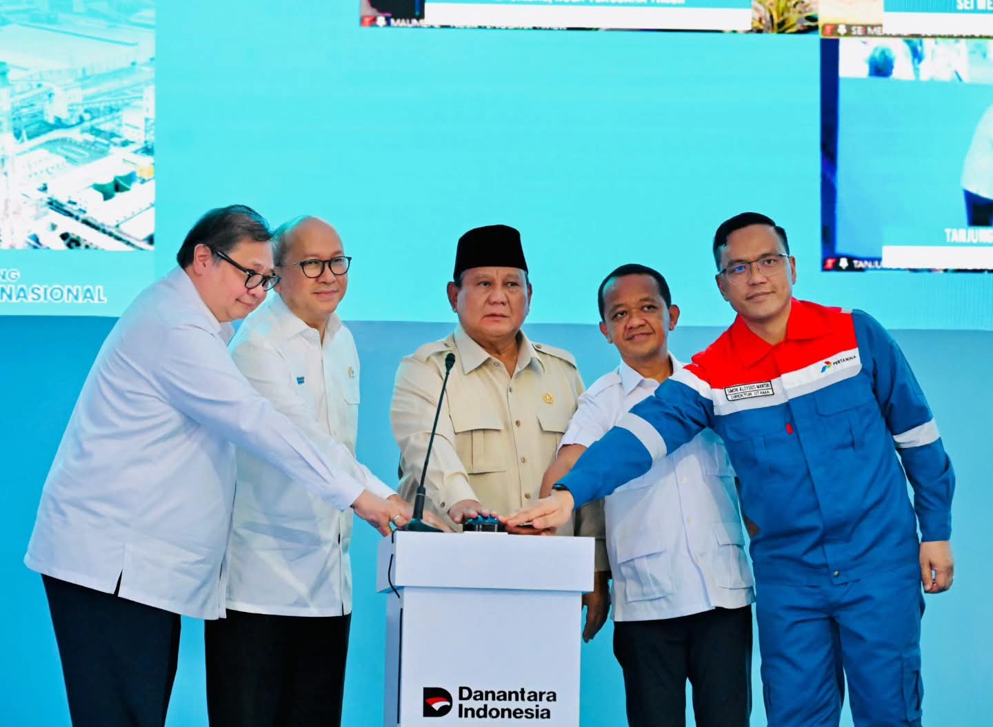 Presiden Prabowo Resmikan Groundbreaking Hilirisasi Tahap II di Cilacap