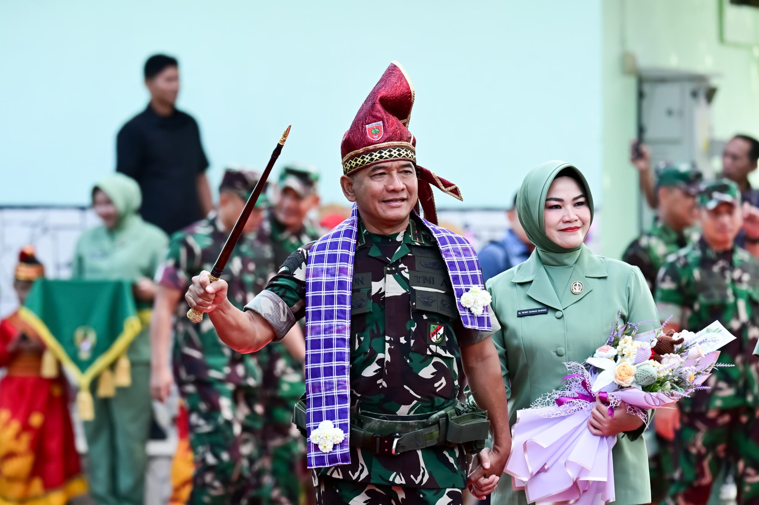 Yonif 721/Makassau Diberangkatkan, Pangdam XIV/HSN Tekankan Mental Petarung