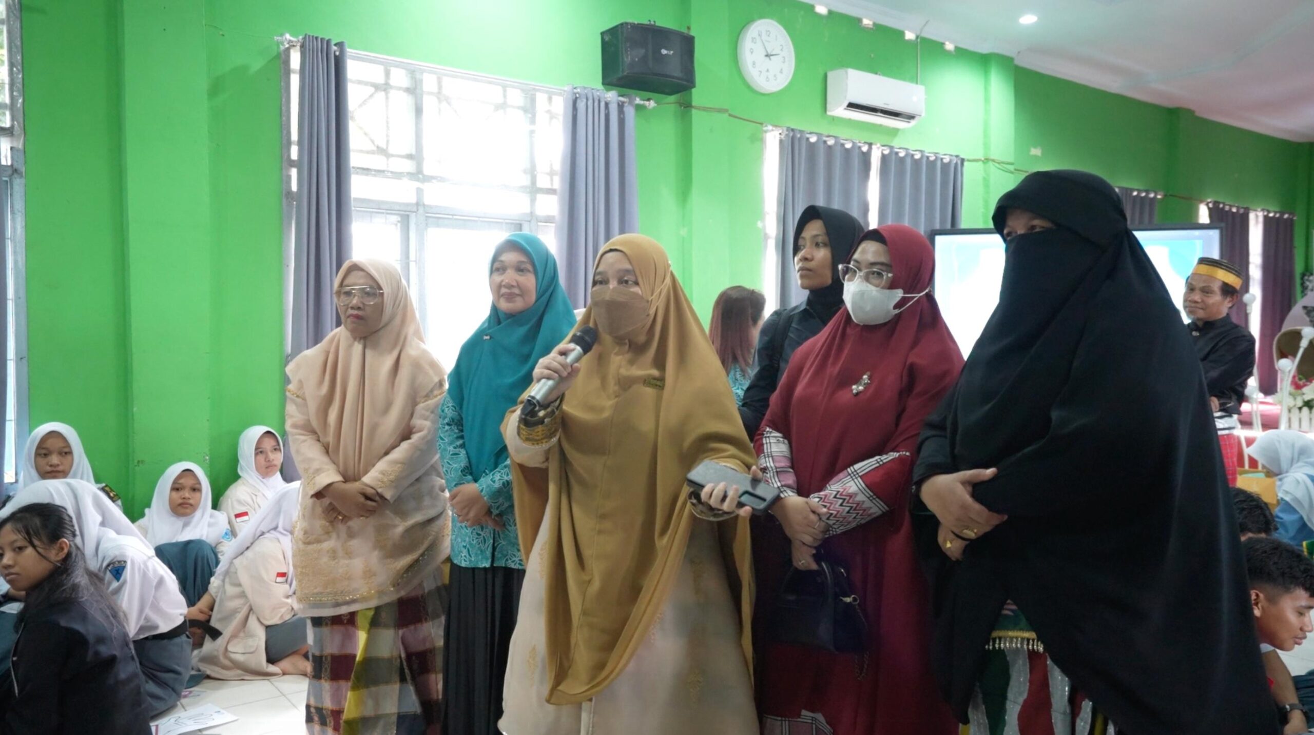 Perkuat Keluarga SEHATI, TP PKK Sulsel Gelar Fun Learning di Lutra