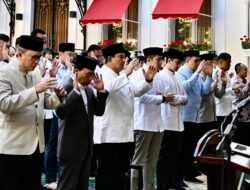 Presiden Prabowo Salat Iduladha 2447H Bersama WNI di Paris