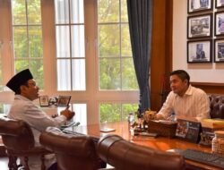Seskab Teddy dan Gus Ipul Matangkan Sekolah Rakyat