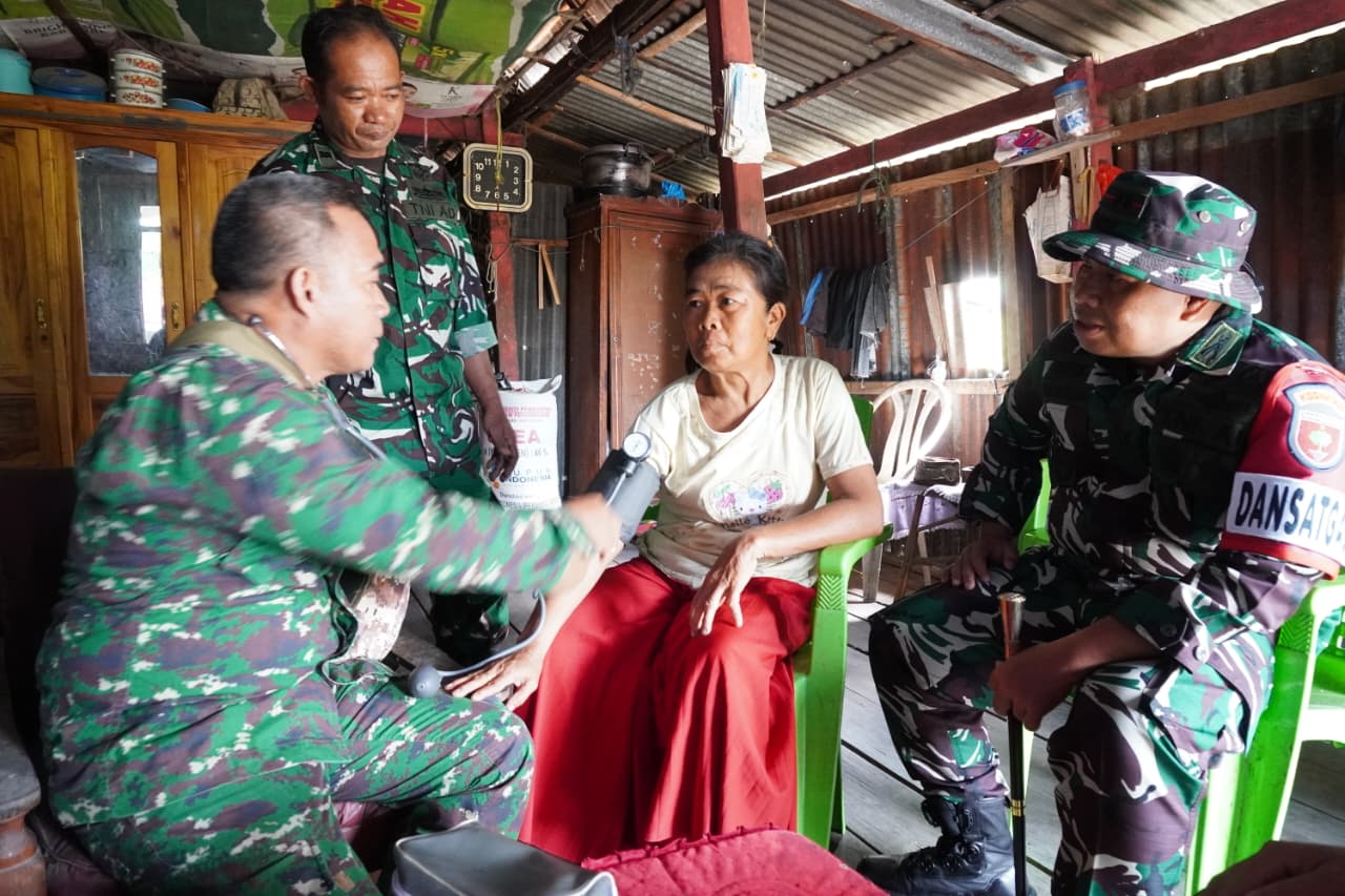 Sosok Dansatgas TMMD ke 128 Jeneponto Juga Tinjau Pelayanan Kesehatan Warga