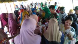Warga Jeneponto Antusias Serbu Pasar Murah TMMD ke-128 Kodim 1425