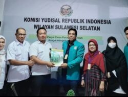 Fakultas Hukum UIT Makassar Gandeng Komisi Yudisial Sulsel, Kenalkan MABA pada Dunia Peradilan