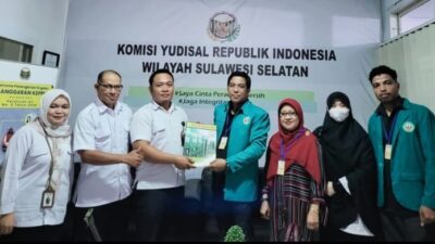 Fakultas Hukum UIT Makassar Gandeng Komisi Yudisial Sulsel, Kenalkan MABA pada Dunia Peradilan