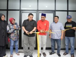 Munafri Resmikan Sekretariat IKA FH Unhas