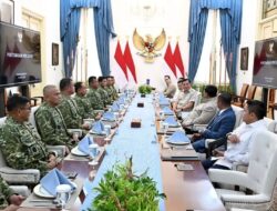 Presiden Prabowo Terima Panglima TNI dan Kepala Staf, ini yang Dibahas!