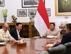DEN Laporkan Dampak Positif MBG dan Percepatan GovTech kepada Presiden Prabowo