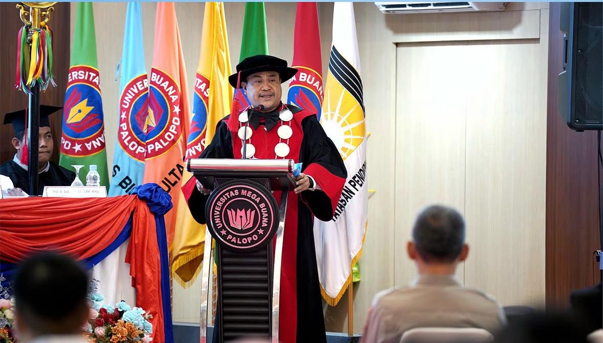 Dikukuhkan sebagai Guru Besar, Prof. Andi Alim Dorong Paradigma Kesehatan Berbasis Keadilan Sosial