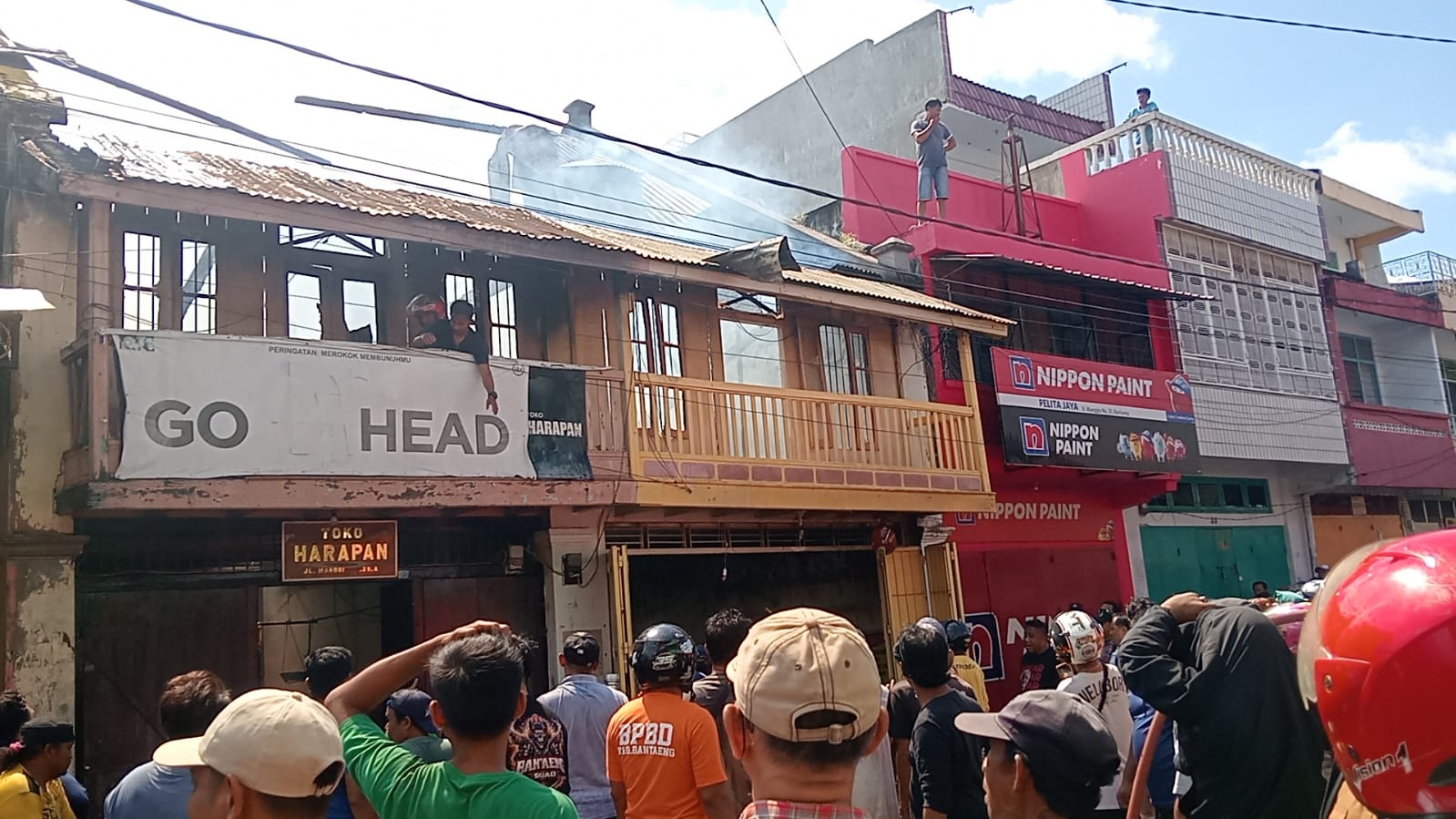 Kebakaran Dua Ruko di Bantaeng, Lansia Terluka Saat Berupaya Menyelamatkan Diri