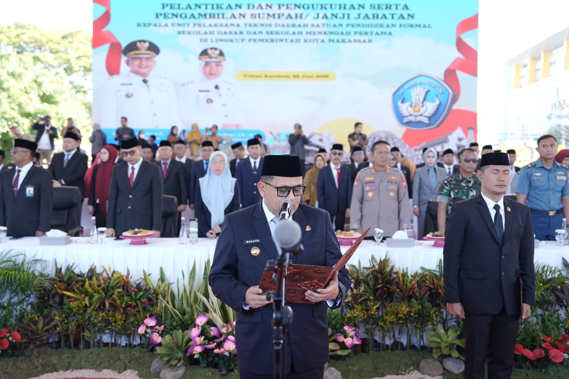 369 Dilantik, Munafri-Aliyah Minta Kepsek Jadi Teladan dan Jaga Integritas