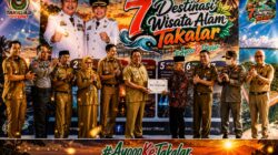 43 Tahun Mengabdi, Kepala Lingkungan di Takalar Terima Penghargaan Bupati