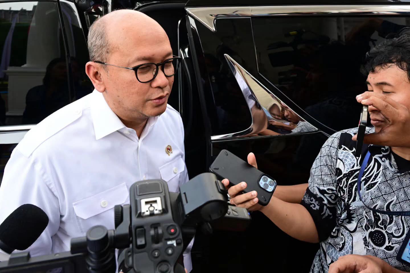 Prabowo Terima Rosan, Bahas Kampung Haji dan Reformasi BUMN