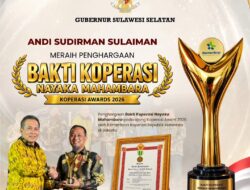 Gubernur Andi Sudirman Raih Penghargaan Bakti Koperasi Nayaka Mahambara