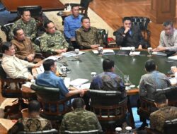 Rapat di Hambalang, Prabowo Perintahkan TNI Percepat Penanganan Bencana