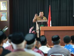 Bupati Takalar Naikkan Honor Imam Kelurahan dan Lingkungan