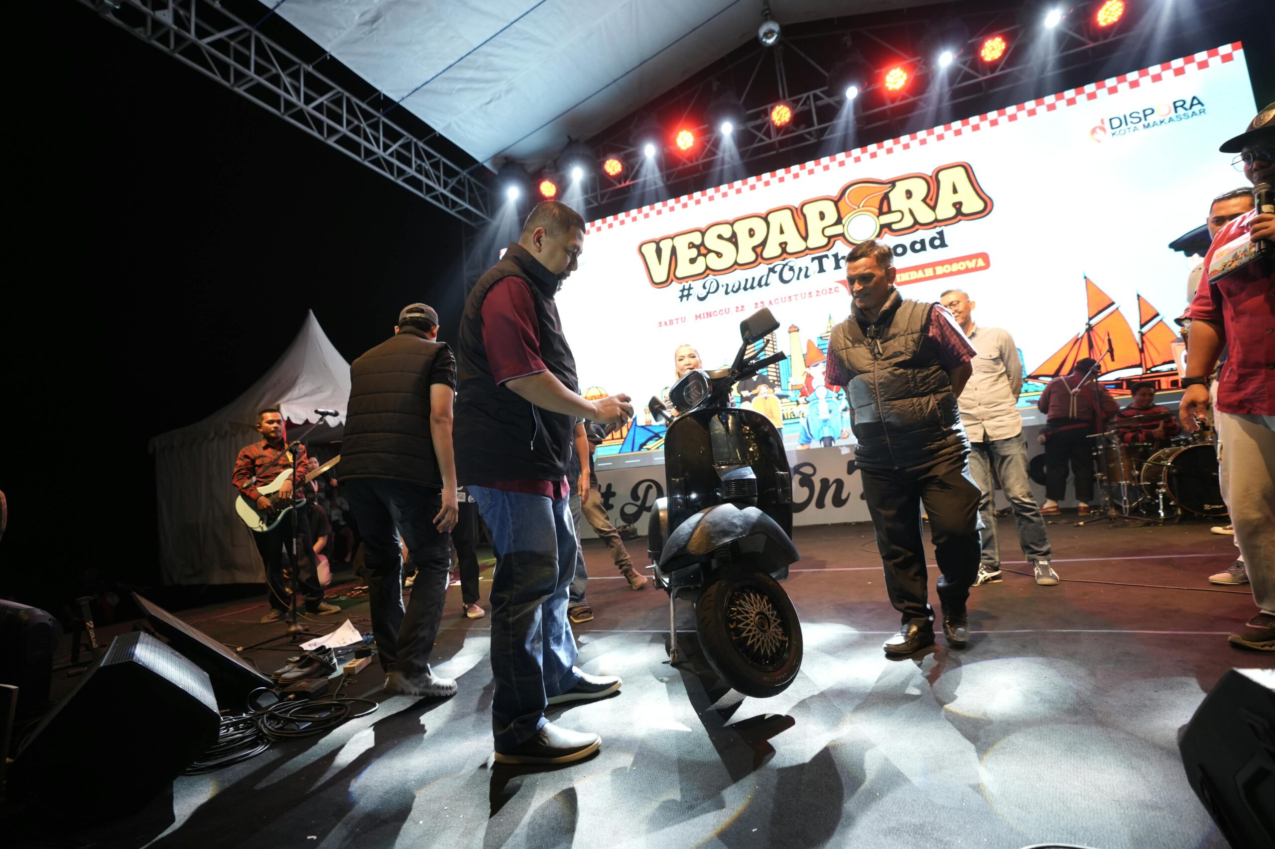 Kenapa Kota Lain Bisa? Appi Tantang Makassar Jadi Rumah Event Vespa Dunia