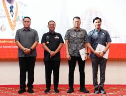 Gubernur Andi Sudirman Juara 1 Lomba Panahan HUT RI ke-81 di Rujab