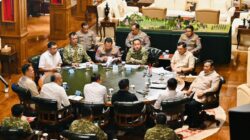 Rapat Darurat di Hambalang, Presiden Prabowo Panggil Panglima TNI dan Kapolri