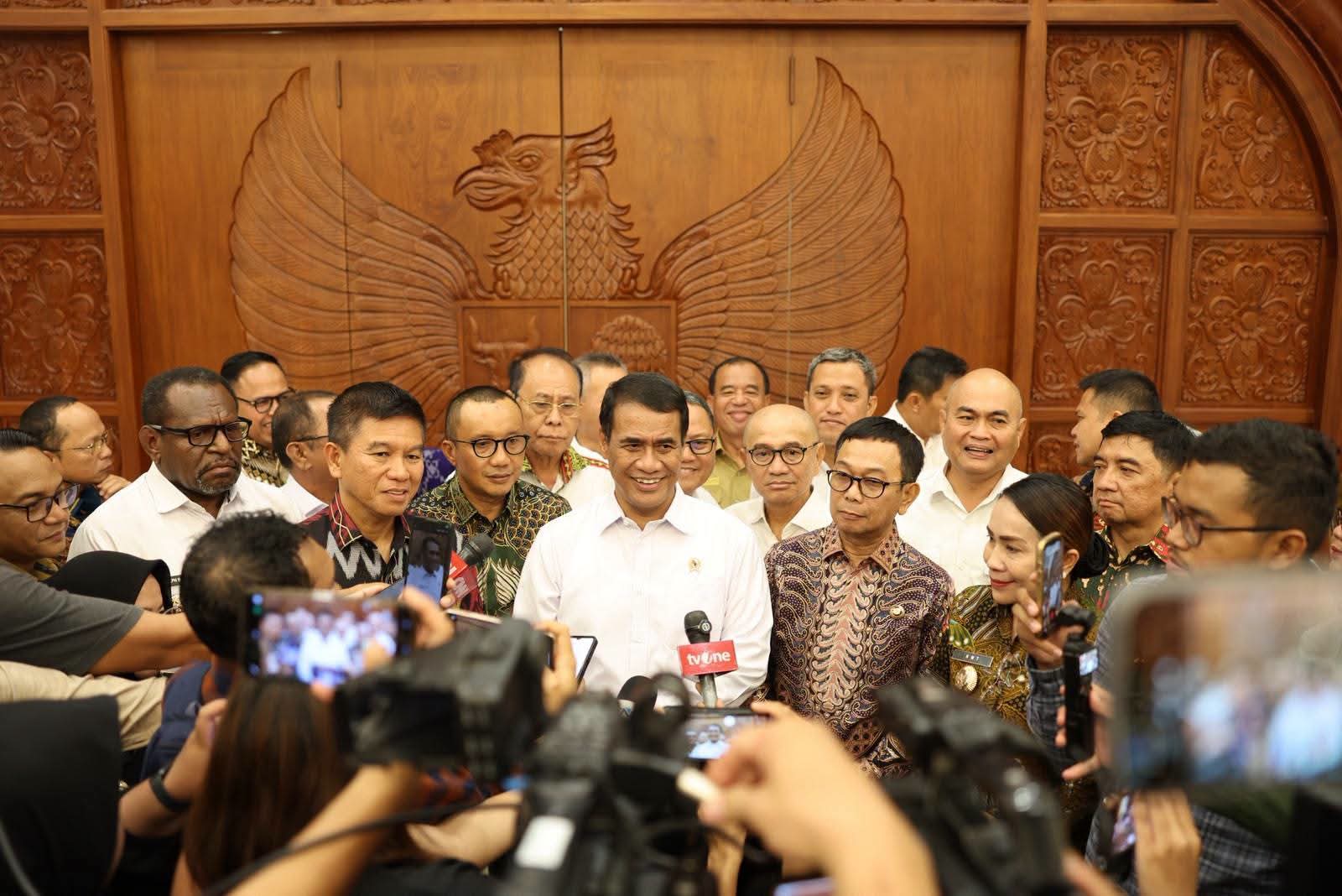 Impor Beras Ilegal Kembali Terungkap, Mentan Amran Minta Jaringan Dibongkar