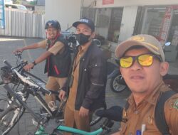 Antrean BBM Mengular, Pegawai Diskominfo Takalar Gowes Ke Kantor