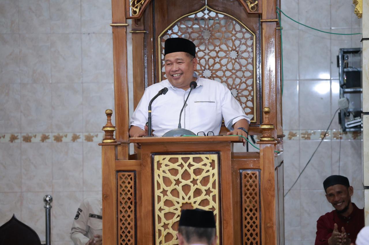 Safari Jumat di Banyuanyara, Bupati Takalar Serap Aspirasi Warga