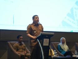 Munafri Bangun Ekosistem Ekonomi Sirkular melalui Sekolah dan Bank Sampah