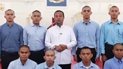 Gubernur Sulsel Lepas 20 Calon Taruna Penerbangan