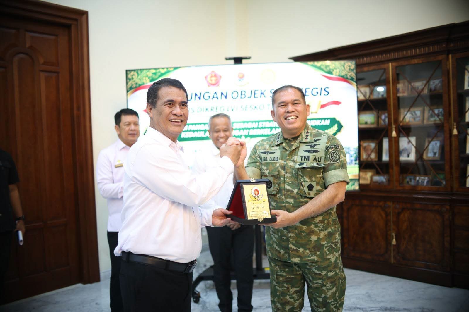 Mentan Amran Gandeng TNI Perkuat Swasembada Pangan Nasional