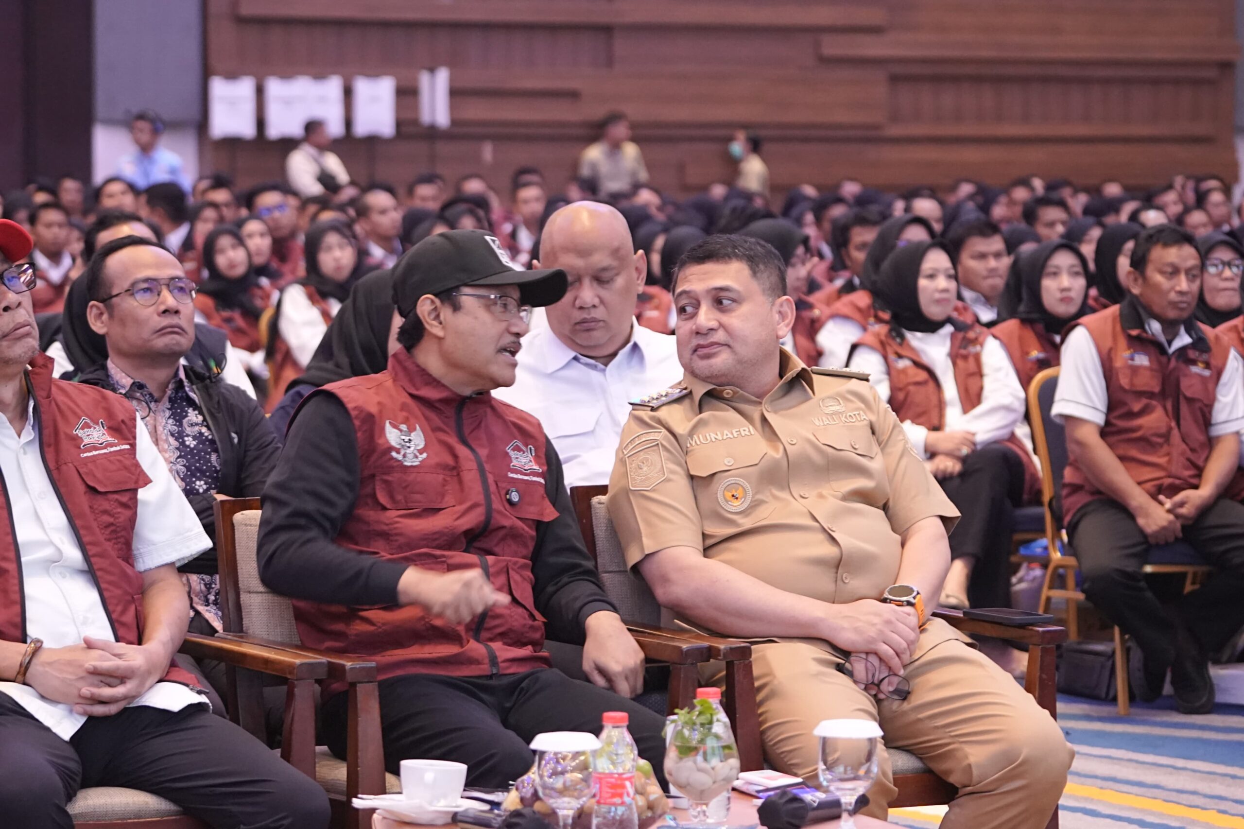 Dampingi Mensos Gus Ipul, Appi Perkuat Gerakan Peduli Tetangga